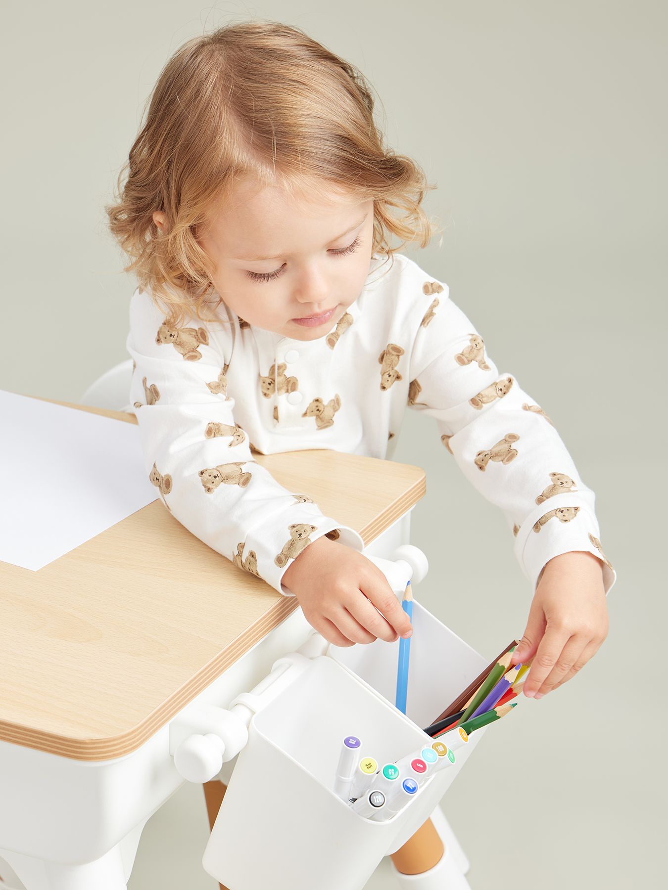 Комплект детской мебели LITEN: стол и стул Happy Baby
