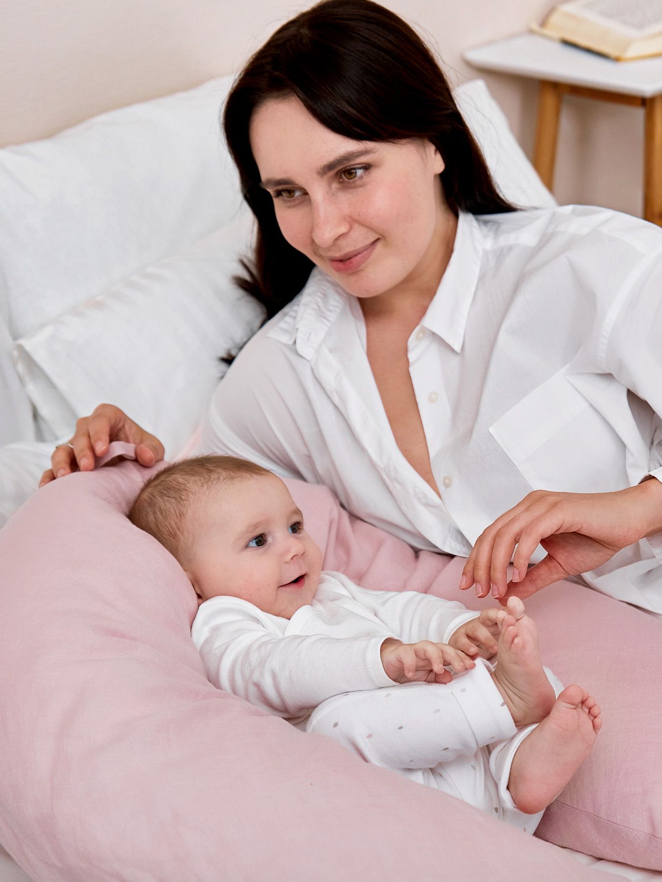Подушка для беременных из стираного льна Happy Baby